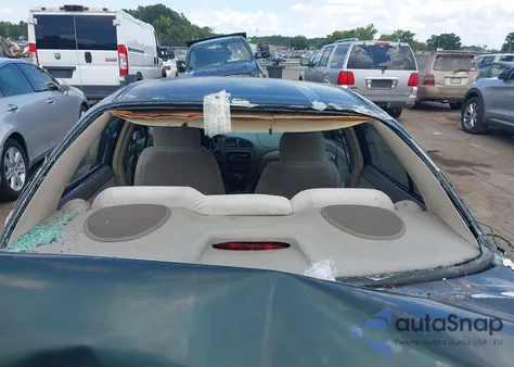 1999 Oldsmobile Intrigue Gl z USA, uszkodzony, nr VIN 1G3WS52H7XF339933